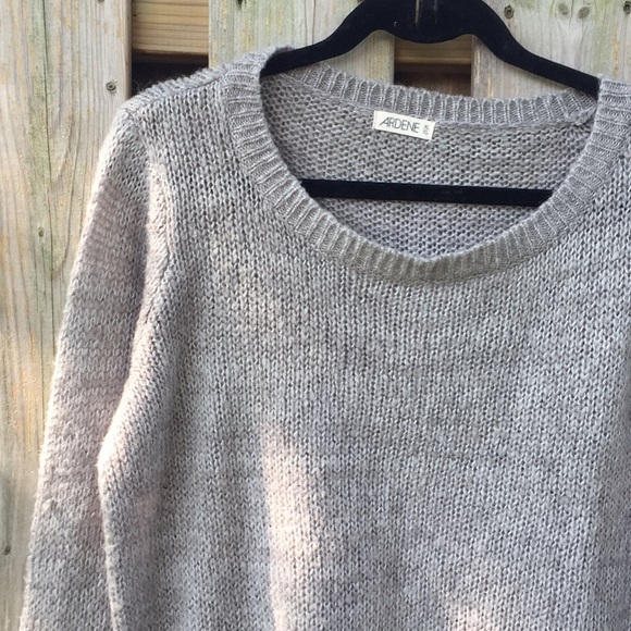 BEIGE AND GREY Light knit sweaters BUNDLE DEAL - Picture 5 of 6
